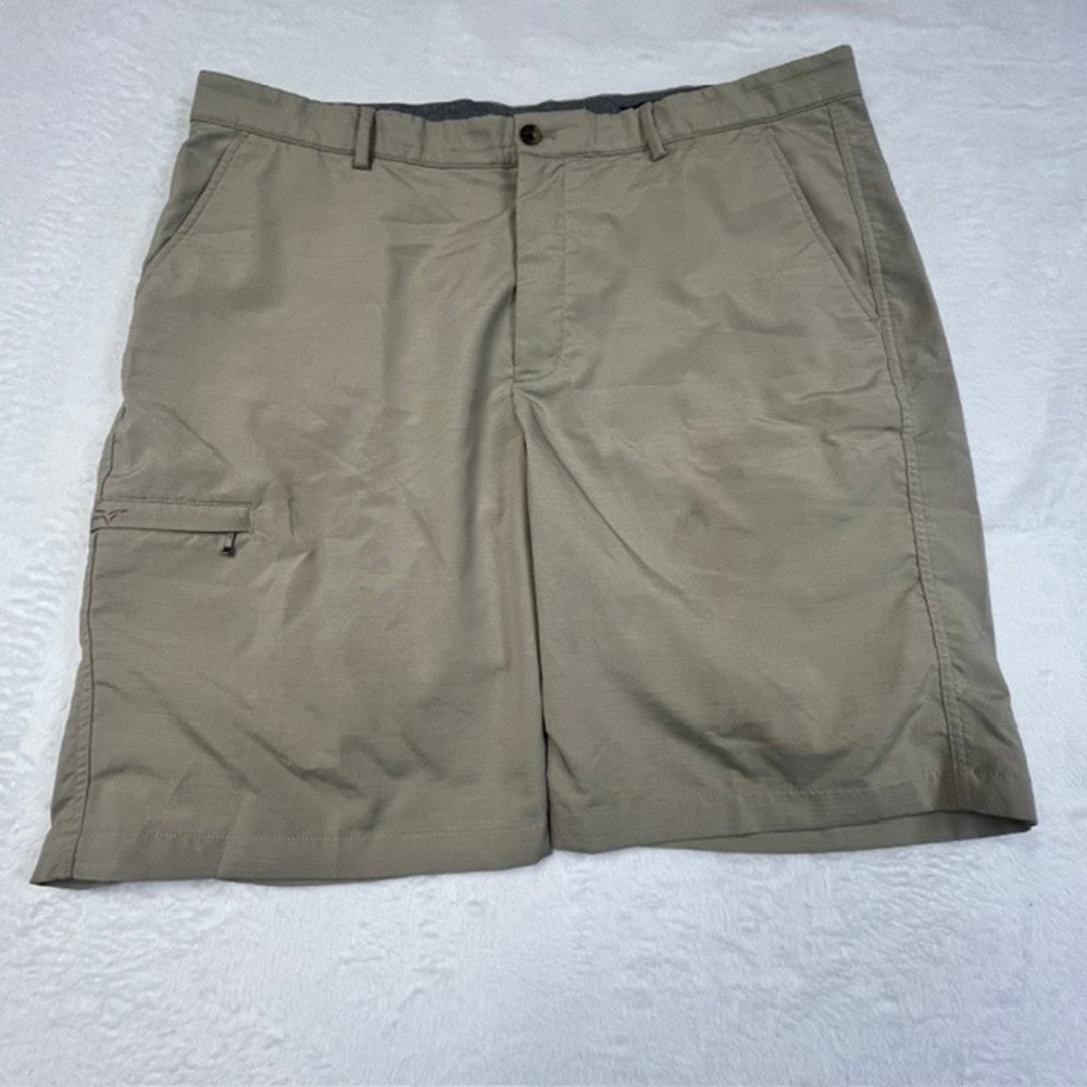 Greg Norman Mens Golf Shorts Size 38‎ Tan Khaki Stretch Performance Flat Front